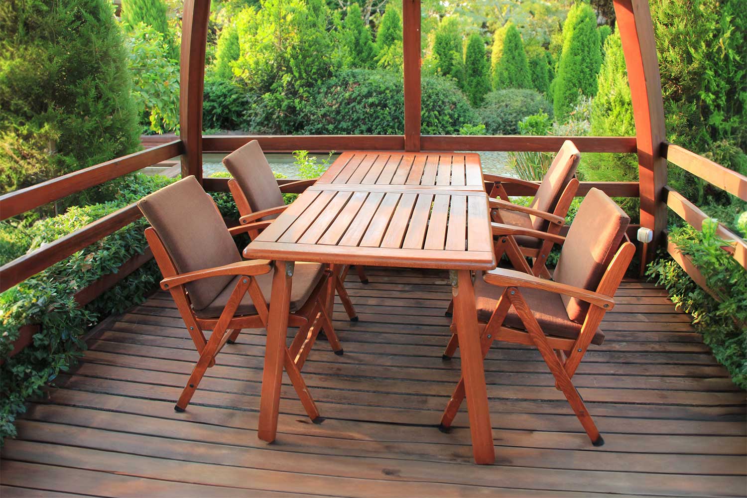 Outdoor wood furniture in Brisbane, Queensland